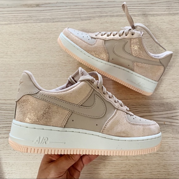 nike air force 1 07 premium metallic